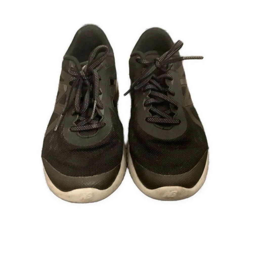 New Balance Womens Black Sneakers 7